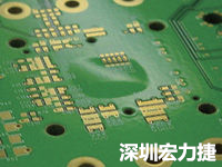 散熱差可能導(dǎo)致PCB阻焊層的剝離。