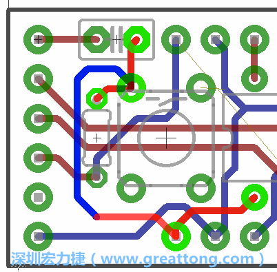 為了要創(chuàng)造一個電路通道，首先要先點擊重置開關(guān)的連結(jié)點進行布線，在電路板的背面繪制線路直到其它線路前的乾淨區(qū)域。
